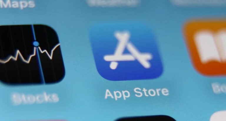 Apple faces $1 billion UK lawsuit by app developers over App Store fees