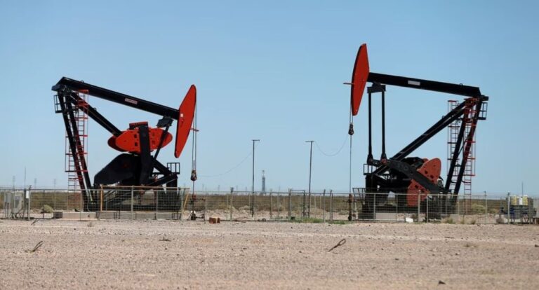 Oil falls over $2 on demand fears, Saudi confirms cuts to year-end