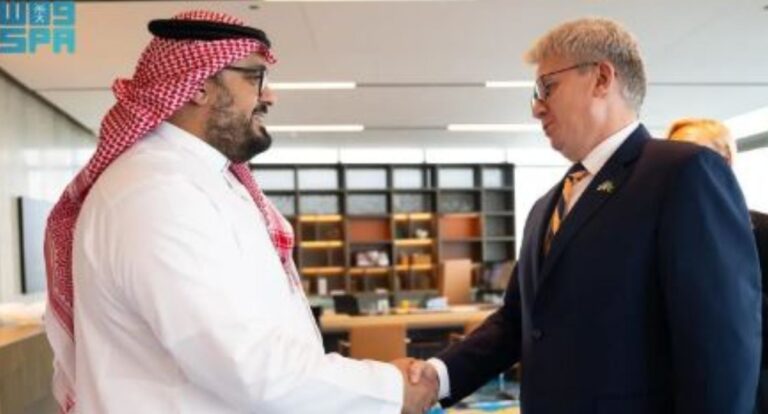 Saudi Economy Minister, Estonia Ambassador Discuss Ways to Enhance Economic Relations