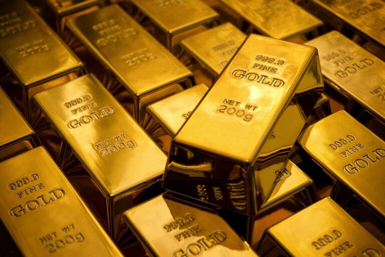 Gold prices slide on Monday