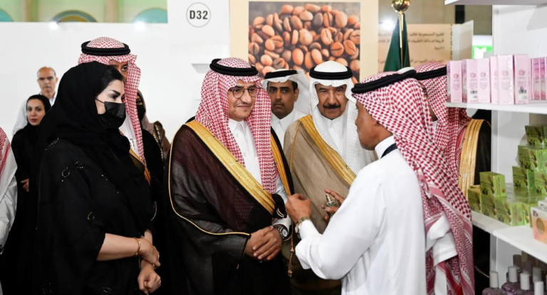 Kingdom’s Ambassador to Qatar Inaugurates Saudi National Products Exhibition