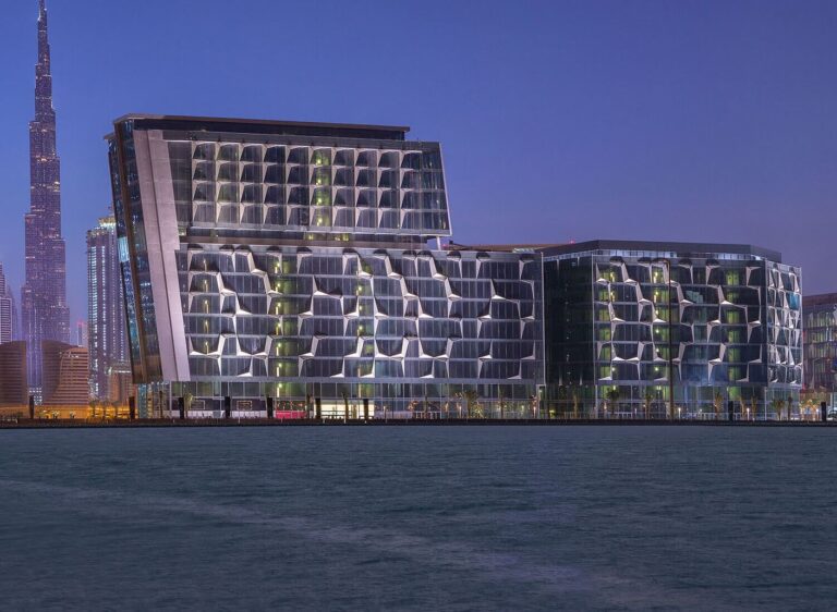 TECOM reports AED293 million net profit in Q1 2024