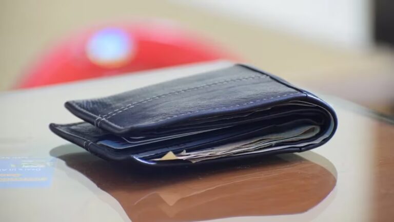 Coinbase-Unveils-Web-App-to-Track-Personal-On-Chain-Wallets-