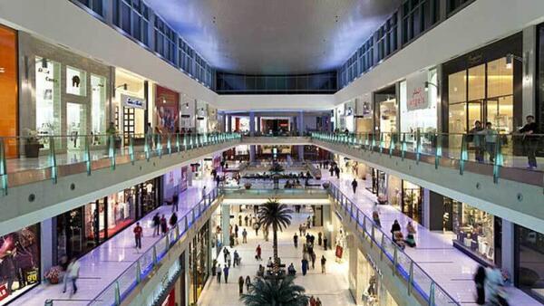 Dubai to lead GCC’s retail spending surge to $300b by 2028