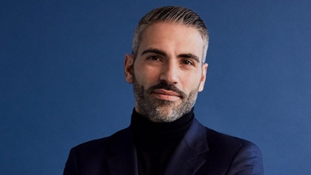 Stiven Muccioli, Founder and CEO of BKN301