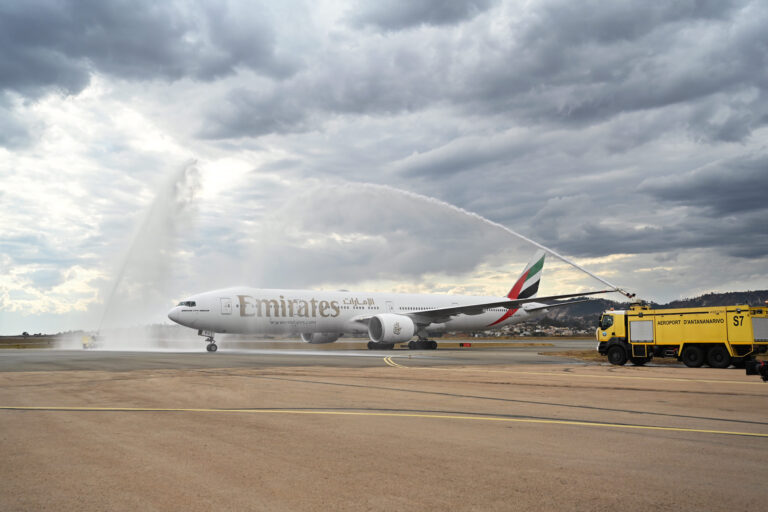 Emirates-touches-down-for-the-first-time-in-Antananarivo-