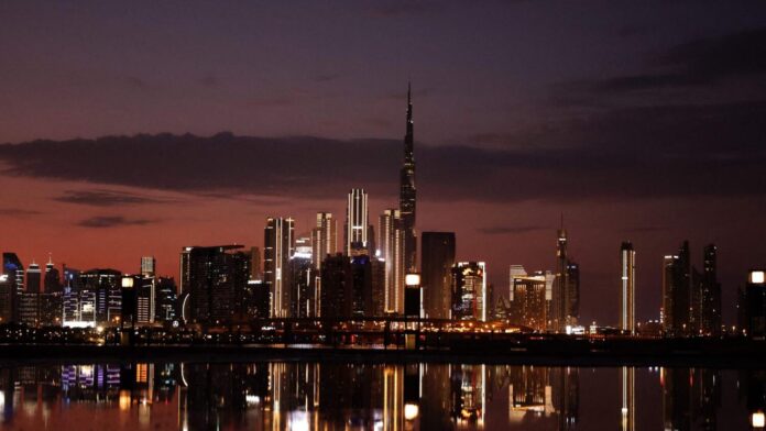 Gulf decision makers expect continued economic growth