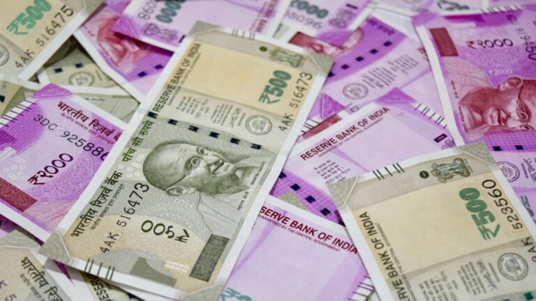 New Indian Paper currency. Image shot 12/2016. Exact date unknown.
