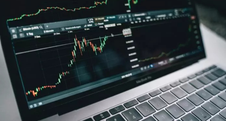 Garanti BBVA mobile app transforms investment tracking with new features