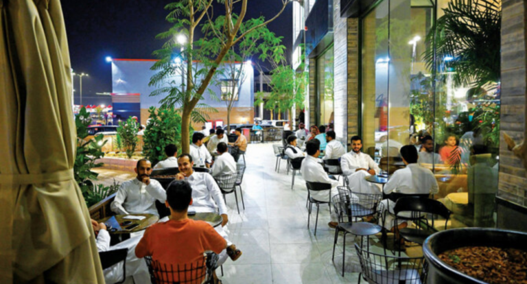 Tech-savvy Saudis push consumer fintech to new heights