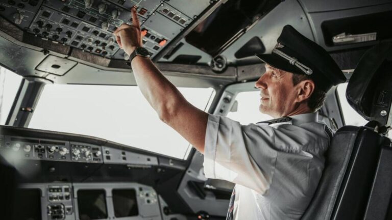 UAE jobs: Up to Dh34,000 monthly salary offered by Emirates as demand for pilots grows