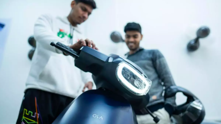 EV sales reach close to two million in 2024; e2Ws post growth of 34%